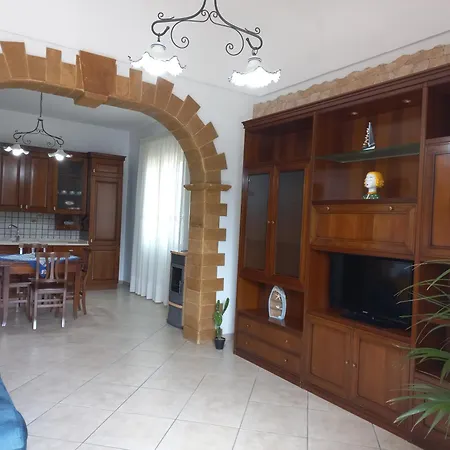 Casa Battiata Hébergement de vacances *