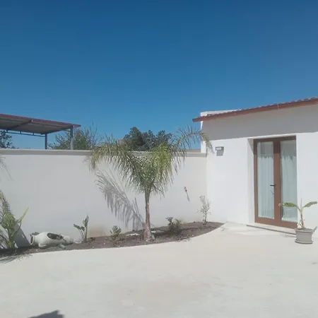 Casa Battiata Hébergement de vacances *